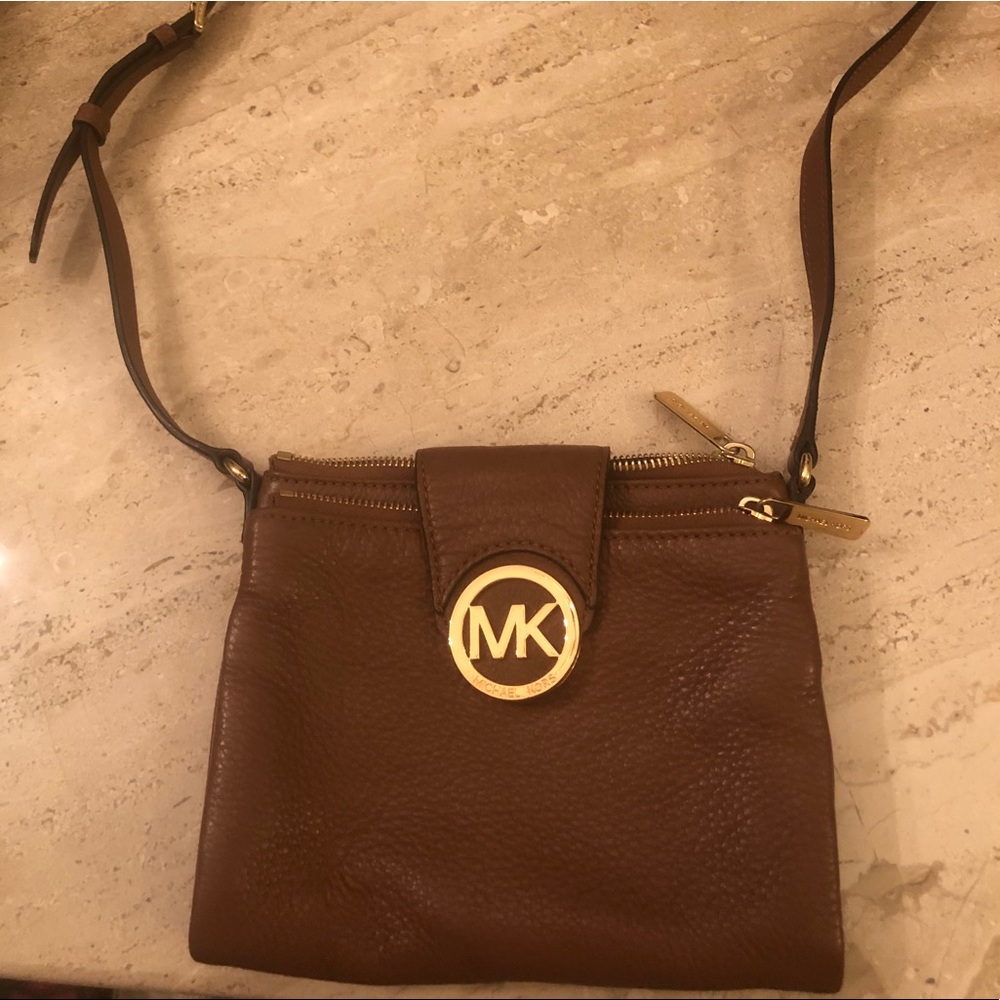 Michael KORS brown cross body purse